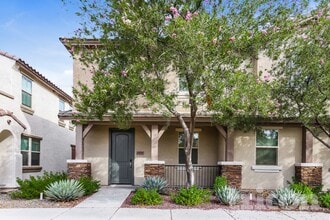 Building Photo - 12539 W Hummingbird Terrace