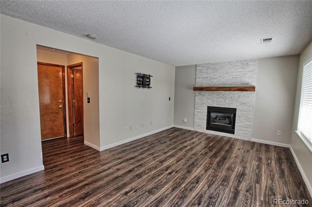 Foto del edificio - 10732 Kimball St