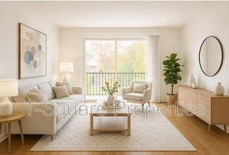 Building Photo - 325 5th Ave S