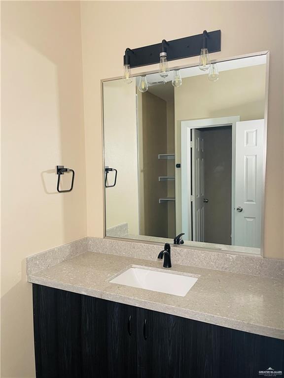 Foto del edificio - 1811 Rafael Ramirez St