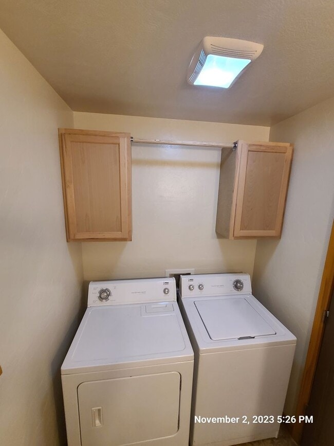 Building Photo - 2418-2420 Ernest