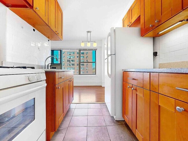 Foto del edificio - 115 Ashland Pl
