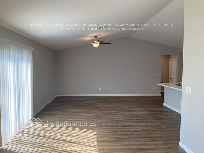 Building Photo - 16063 Dinal Dr