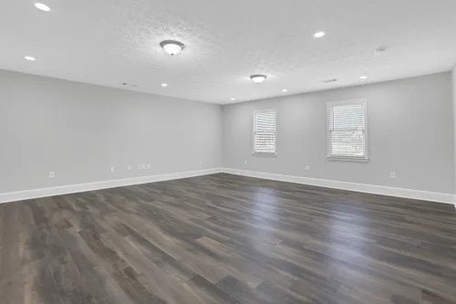 Building Photo - 24 Holly Creek Dr