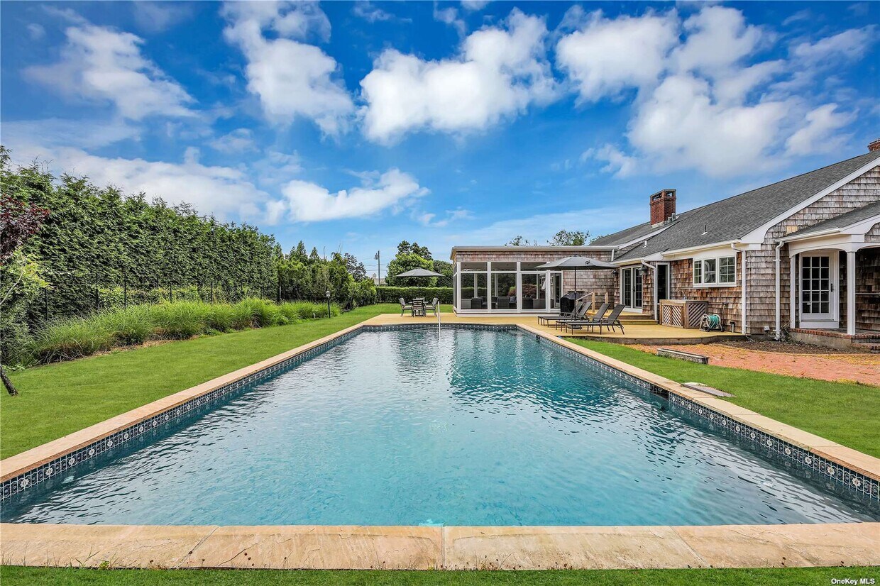 Foto principal - 14 Ogden Ln