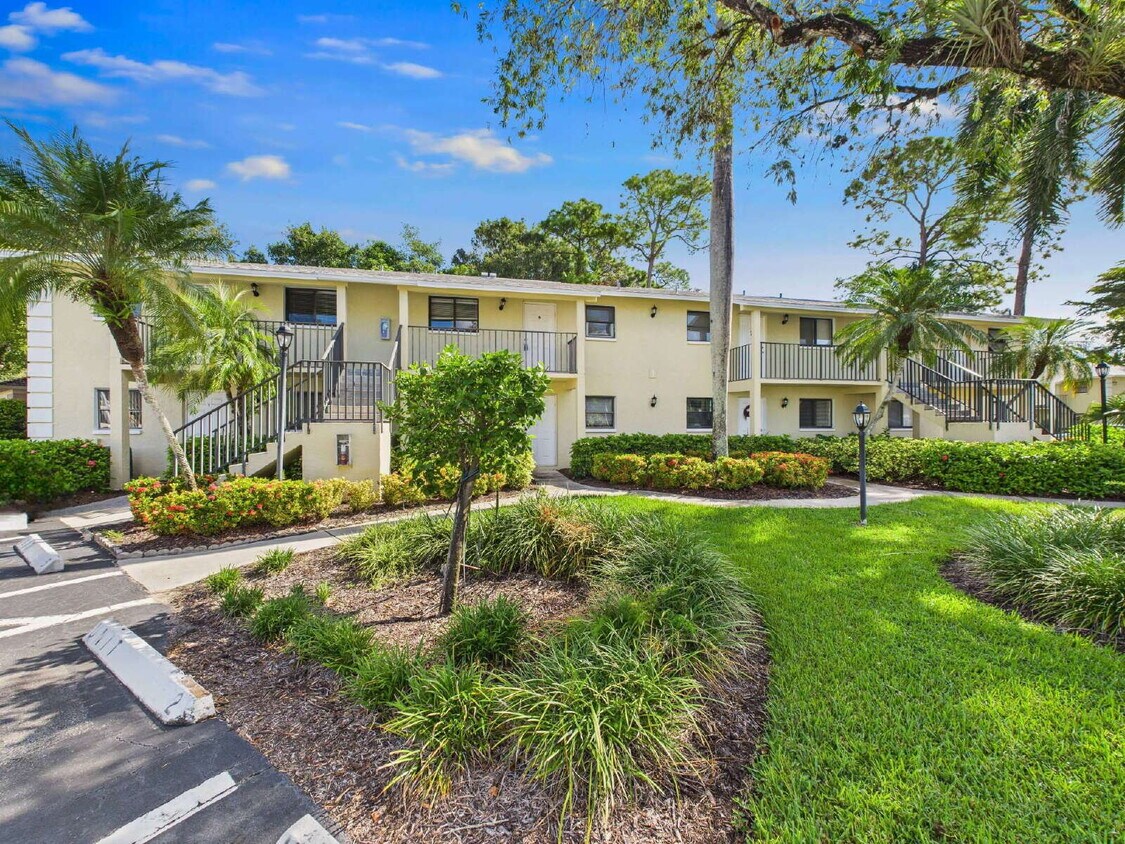 Furnished 2BR/2BA Pine Haven Condo with Pr... - Furnished 2BR/2BA Pine Haven Condo with Pr...