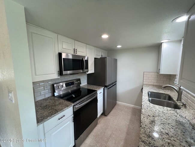 Foto del edificio - 1301 Arlington Ln NE