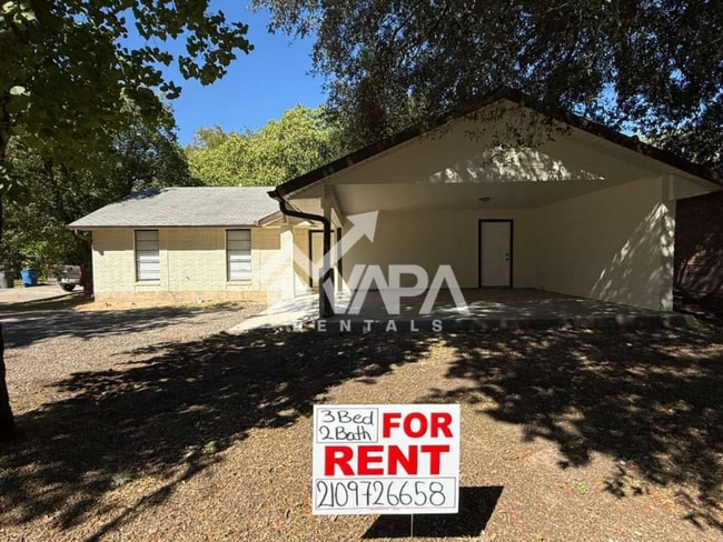 Photo - 4103 Family Tree Dr House