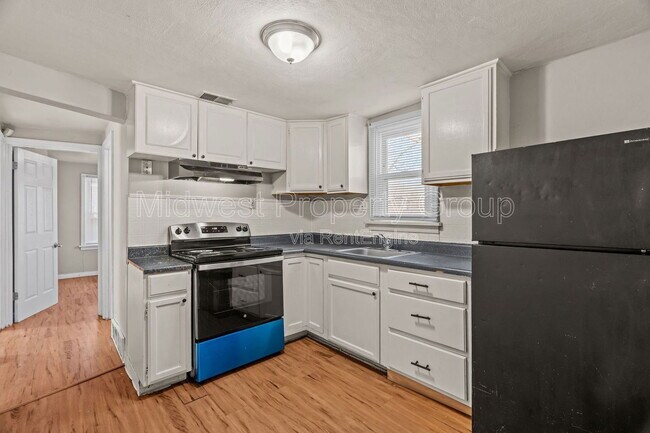 Foto del edificio - 161 Anistasia Dr