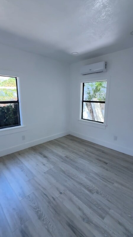 Foto del edificio - 2222 10th St S
