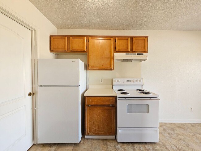 Foto del edificio - 1815 Cedarhill Dr