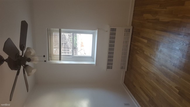 Building Photo - 3064 34th St