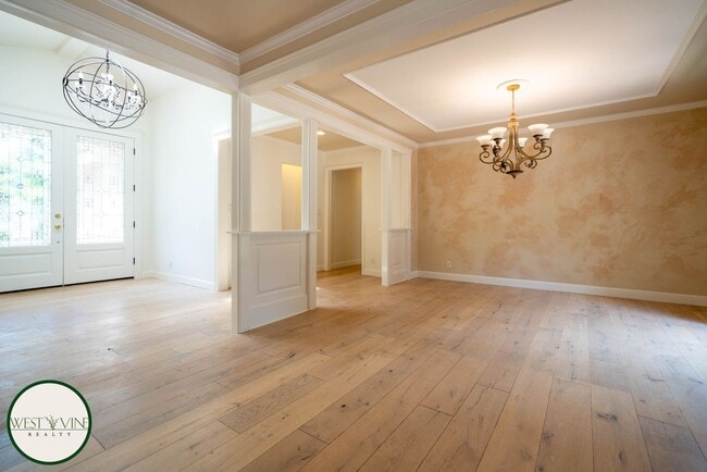 Building Photo - Gorgeous Four Bedroom Home | Expansive Backyard | Swimming Pool
