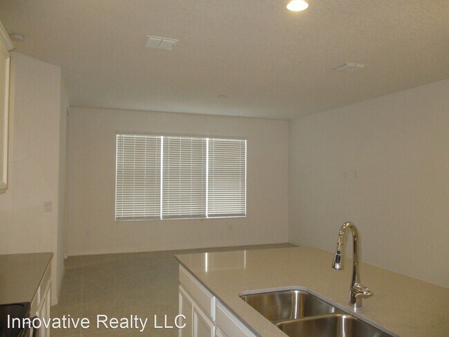 Foto del edificio - 3 br, 2.5 bath House - 7736 Bowery Drive