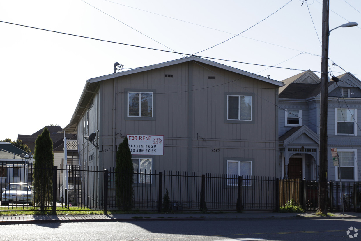Foto del edificio - 2373-2375 Foothill Blvd