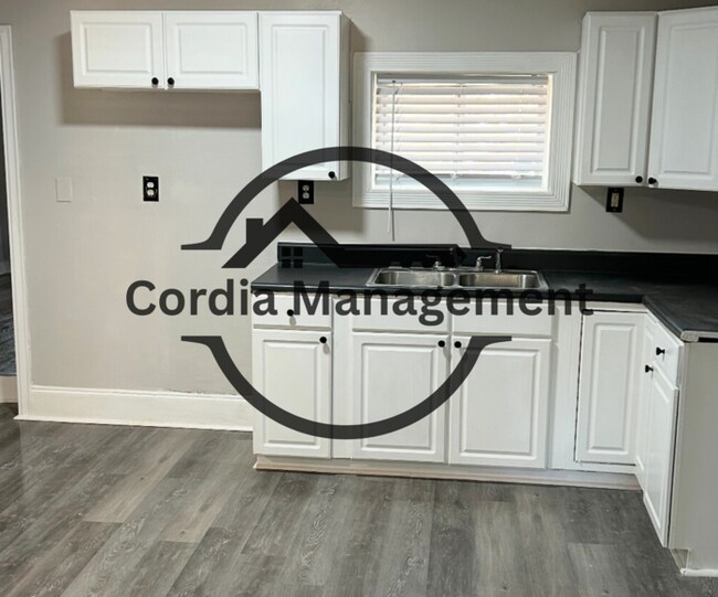 Foto del edificio - 3 Bed with Bonus Room 2 Bath in Scottdales