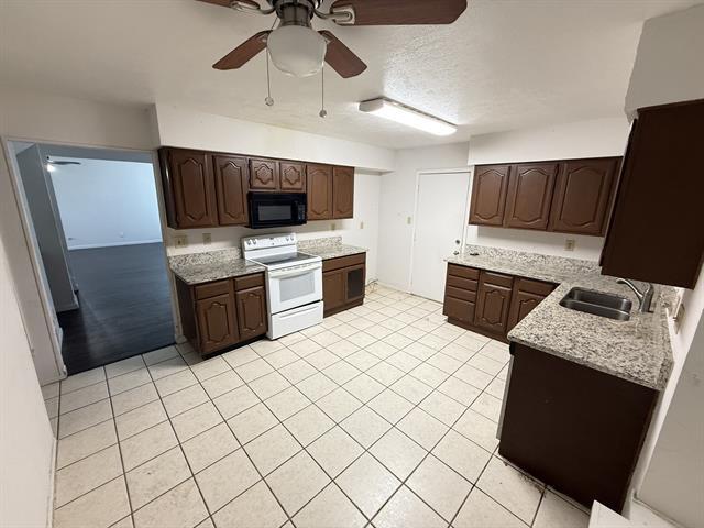 Building Photo - 1616 Fannin Cir