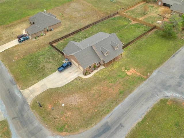 Building Photo - 202 Parkview Dr