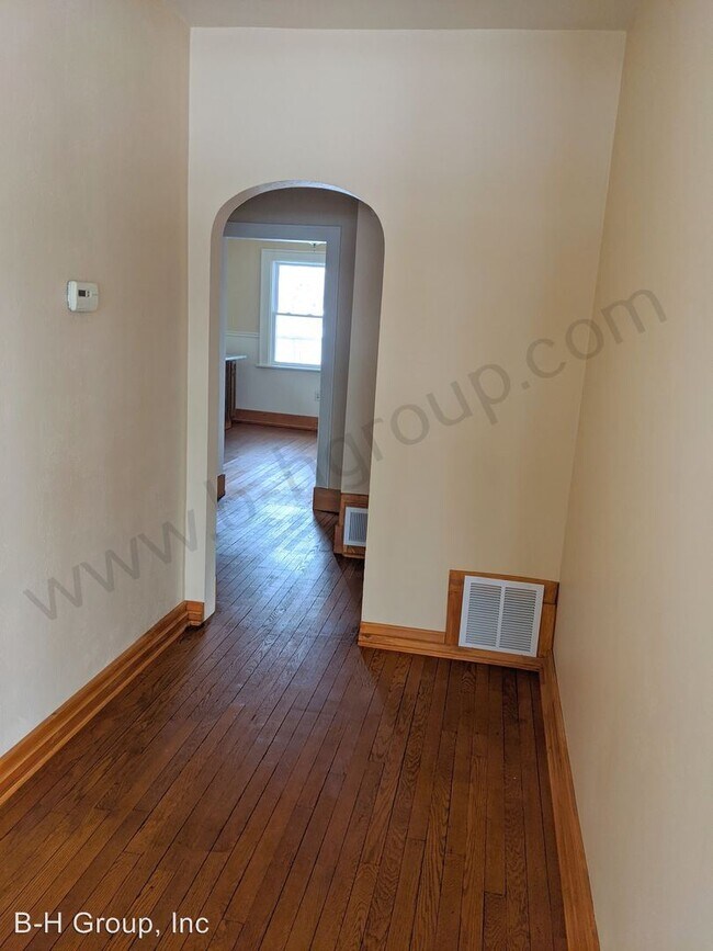 Building Photo - 4109 7th Ave
