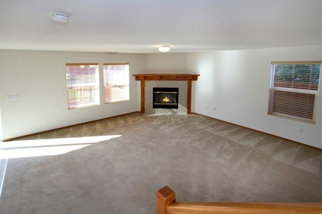 Foto del edificio - Beautiful 3 Bed 2.5 Bath Home in Renton