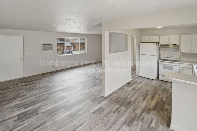 Building Photo - 9715 N Stevens St