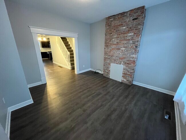 Foto del edificio - 366 -368 E Morrill Ave