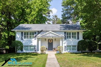 Building Photo - 4500 Lakemont Dr