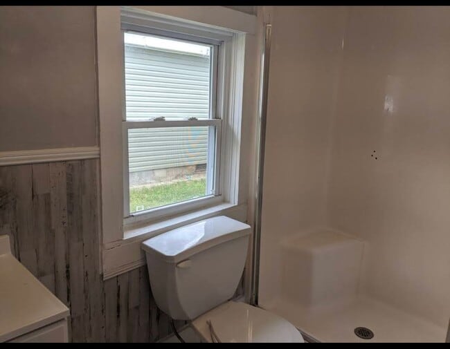 Building Photo - 506 Reavis St