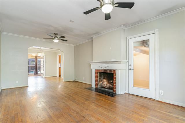 Building Photo - 5323 Maple Springs Blvd