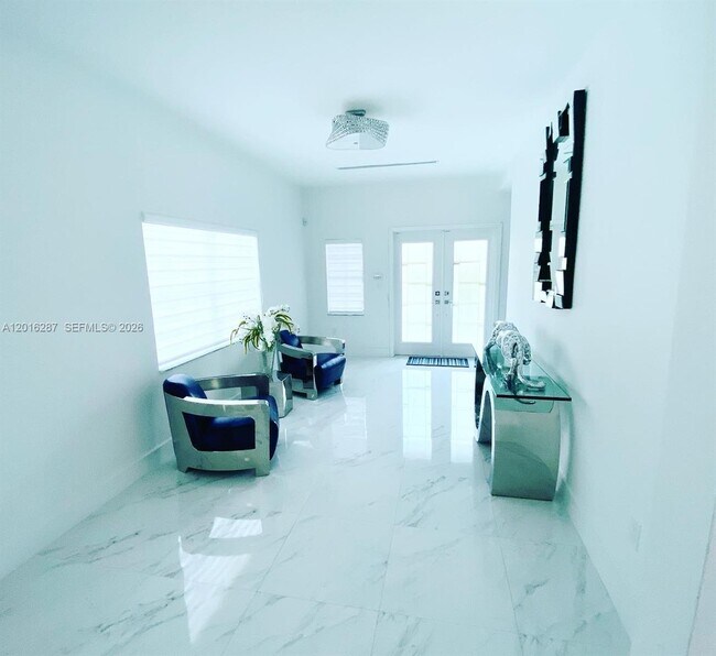 Foto del edificio - 13831 SW 28th St