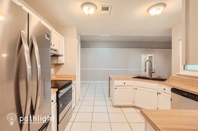 Building Photo - 4246 Shades Crest Ln, Sanford, FL, 32773