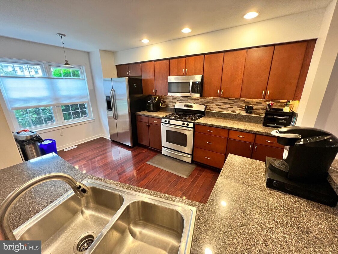 262 Leedom Way, Newtown, PA 18940 Townhome Rentals in Newtown PA