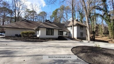 Building Photo - 9610 Farmbrook Ln