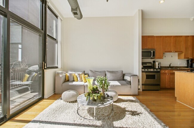 Foto del edificio - 547 S Clark St