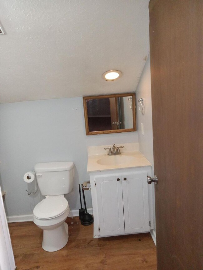 Foto del edificio - WCU Student 2 Bedroom 2 Bath Townhouse 1 mile from WCU Campus $1200