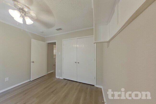 Building Photo - 6429 Riverwater Trail