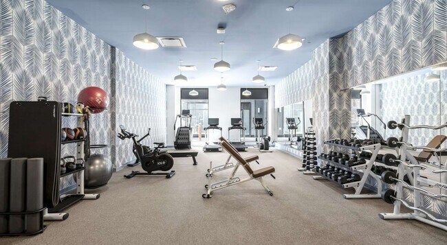 Foto del edificio - 1135 W Winona St