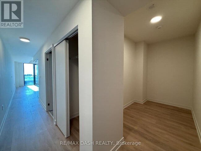 Building Photo - 181 Sterling Rd