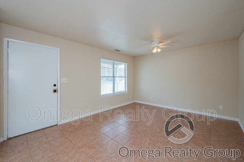 3328 Meridian St N Unit Apt 214, Huntsville, AL 35811 Condo for Rent