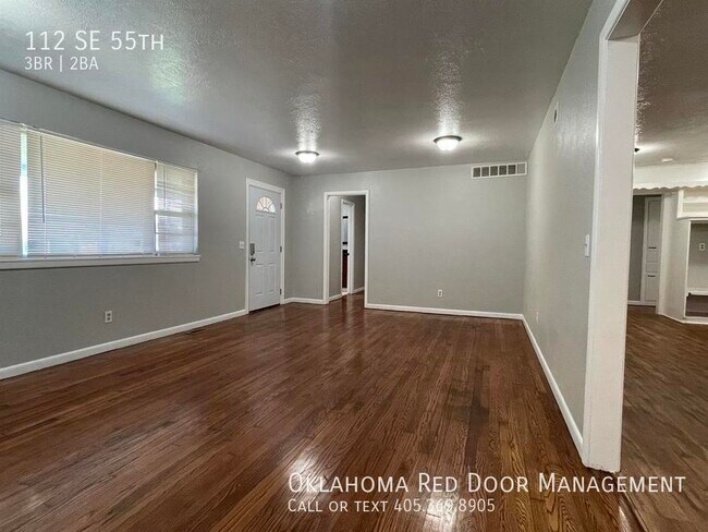 Building Photo - 112 SE 55th St