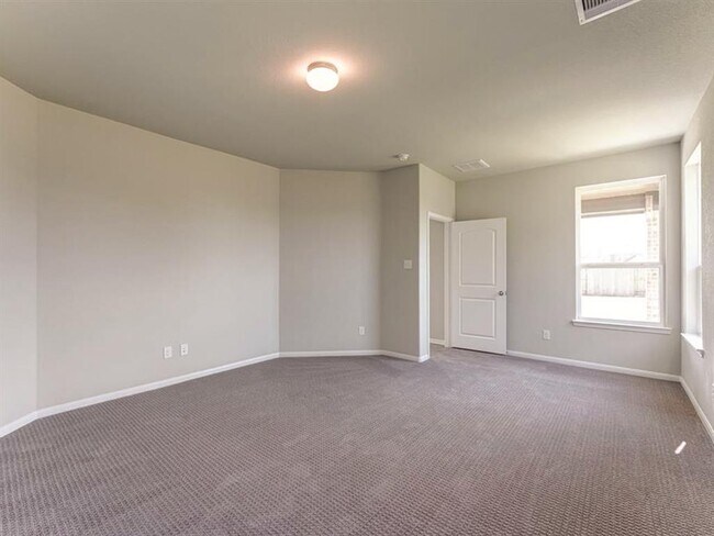 Foto del edificio - 3319 Etring Ln