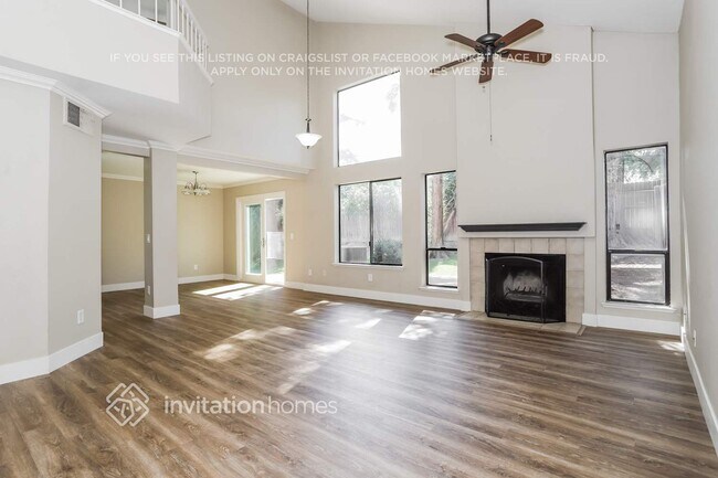 Building Photo - 3036 Danehurst Ct