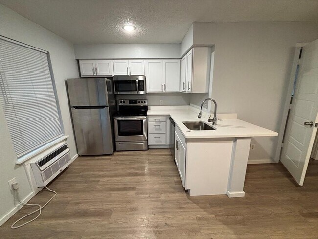 Foto del edificio - 942 W Holly St