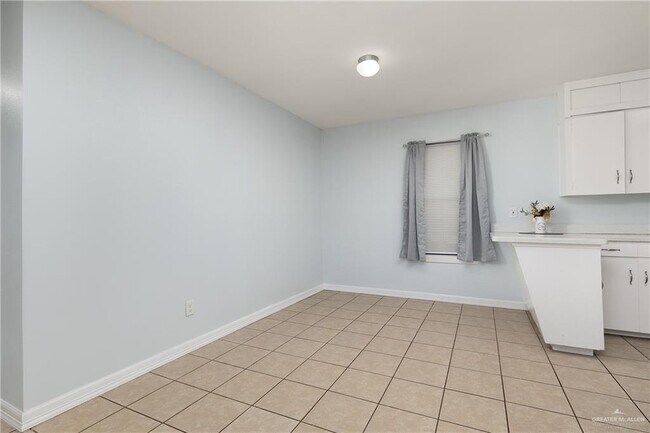 Foto del edificio - 315 N 13th Ave