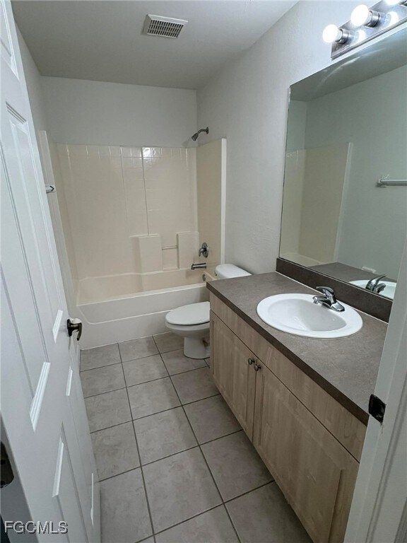 Foto del edificio - 1321 Diplomat Pkwy E