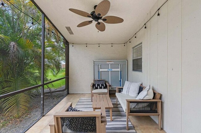 Foto del edificio - 22259 Woodspring Dr