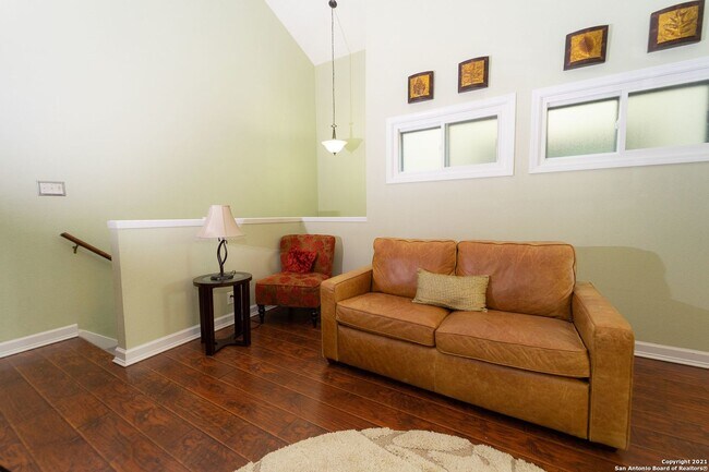 Foto del edificio - 14122 Churchill Estates Blvd