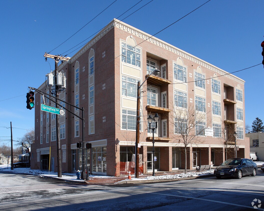 Foto principal - Yale Street Commons