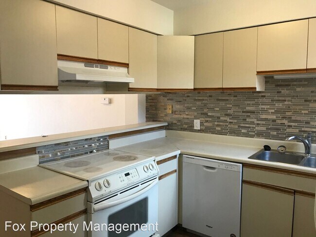 Foto del edificio - 3 br, 2.5 bath House - 742 Julian Circle