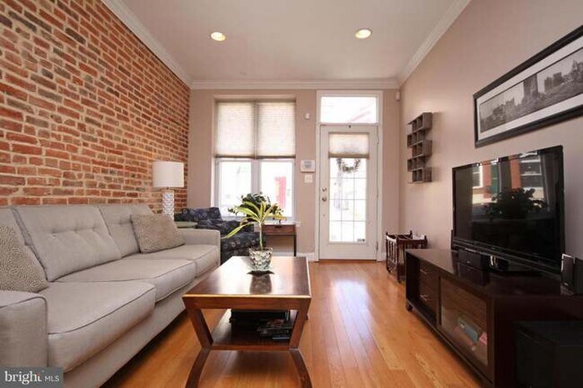 Foto del edificio - 1424 Clarkson St